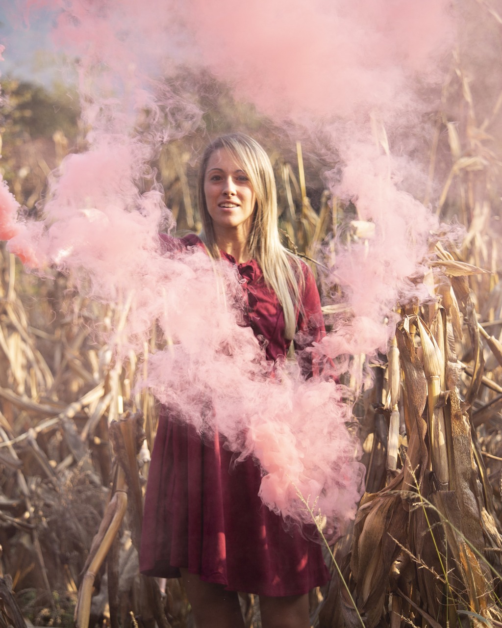 girl  smoke  pink free photo