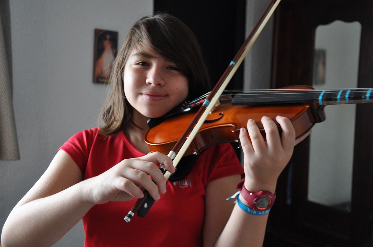girl  music  violin free photo
