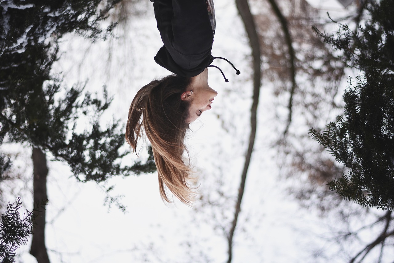 girl  outdoors  walk free photo