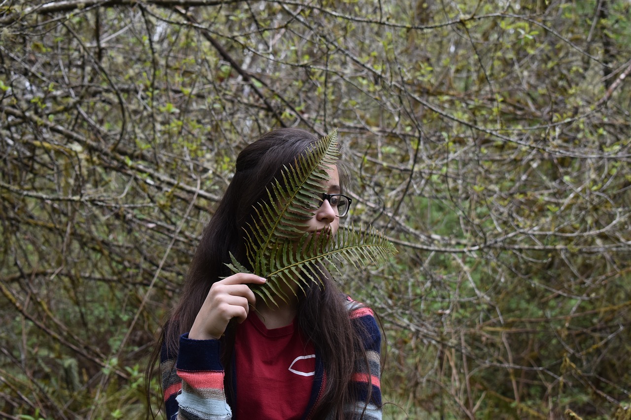 girl  leaves  woman free photo