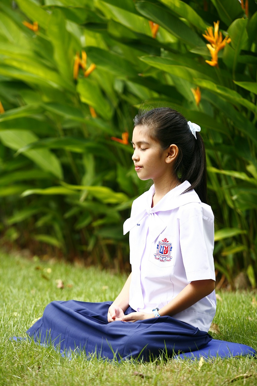 girl buddhism meditation free photo