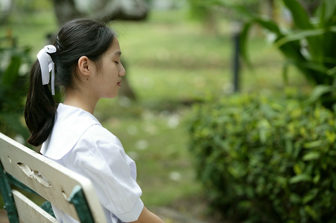 girl asian sitting free photo