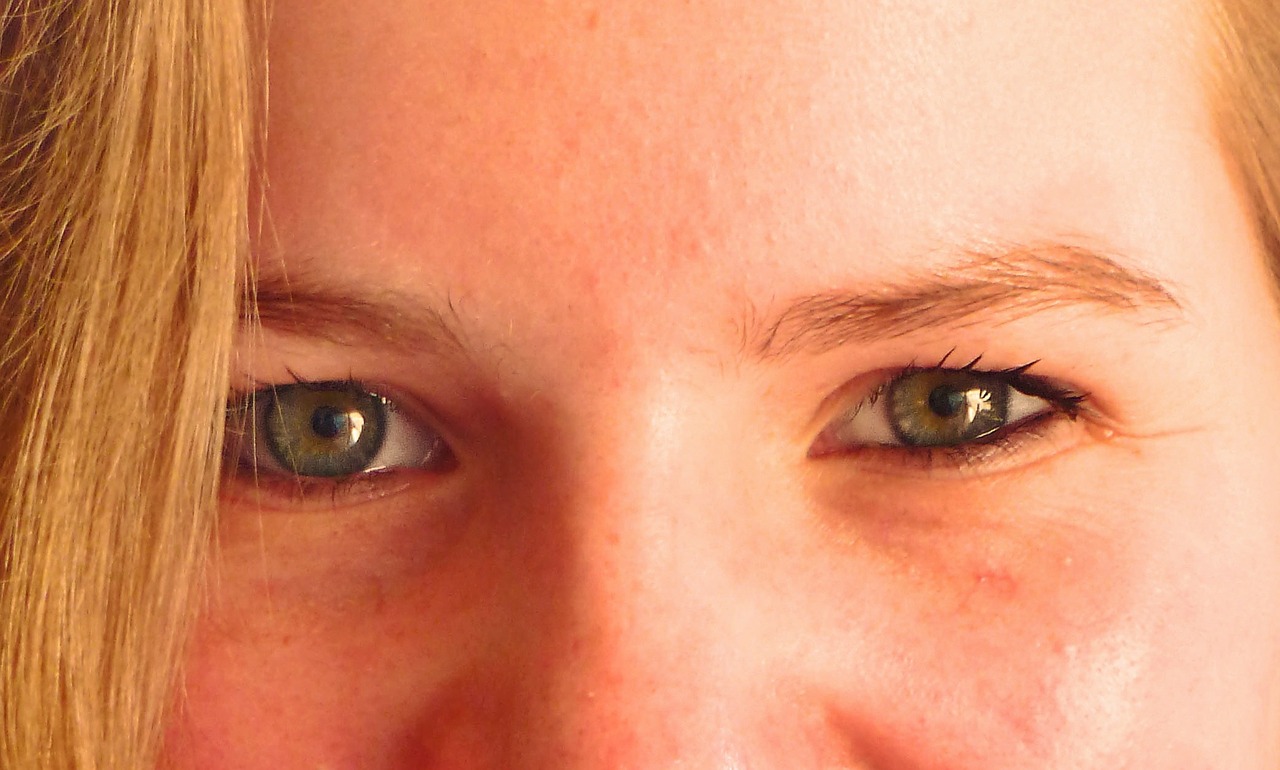 girl eyes green free photo