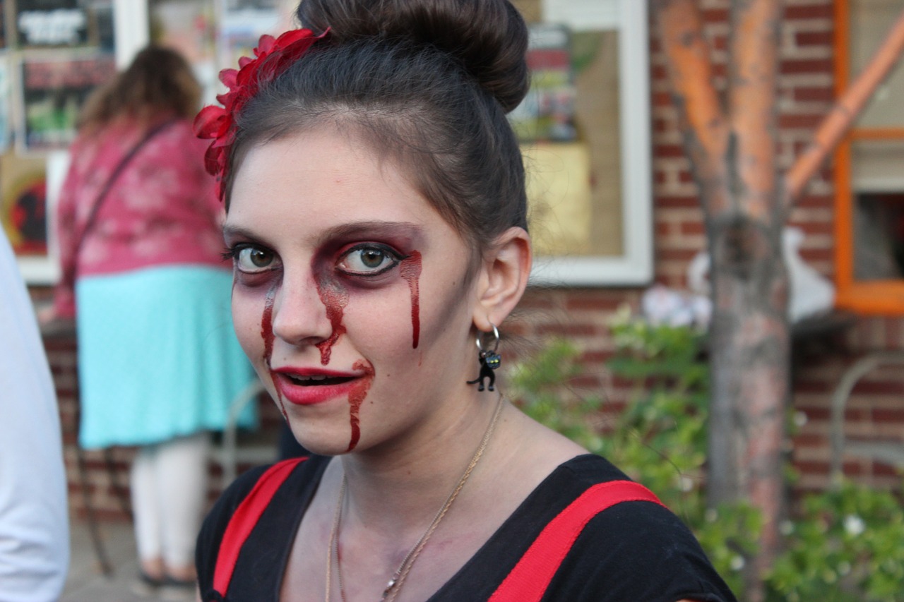 girl makeup halloween free photo