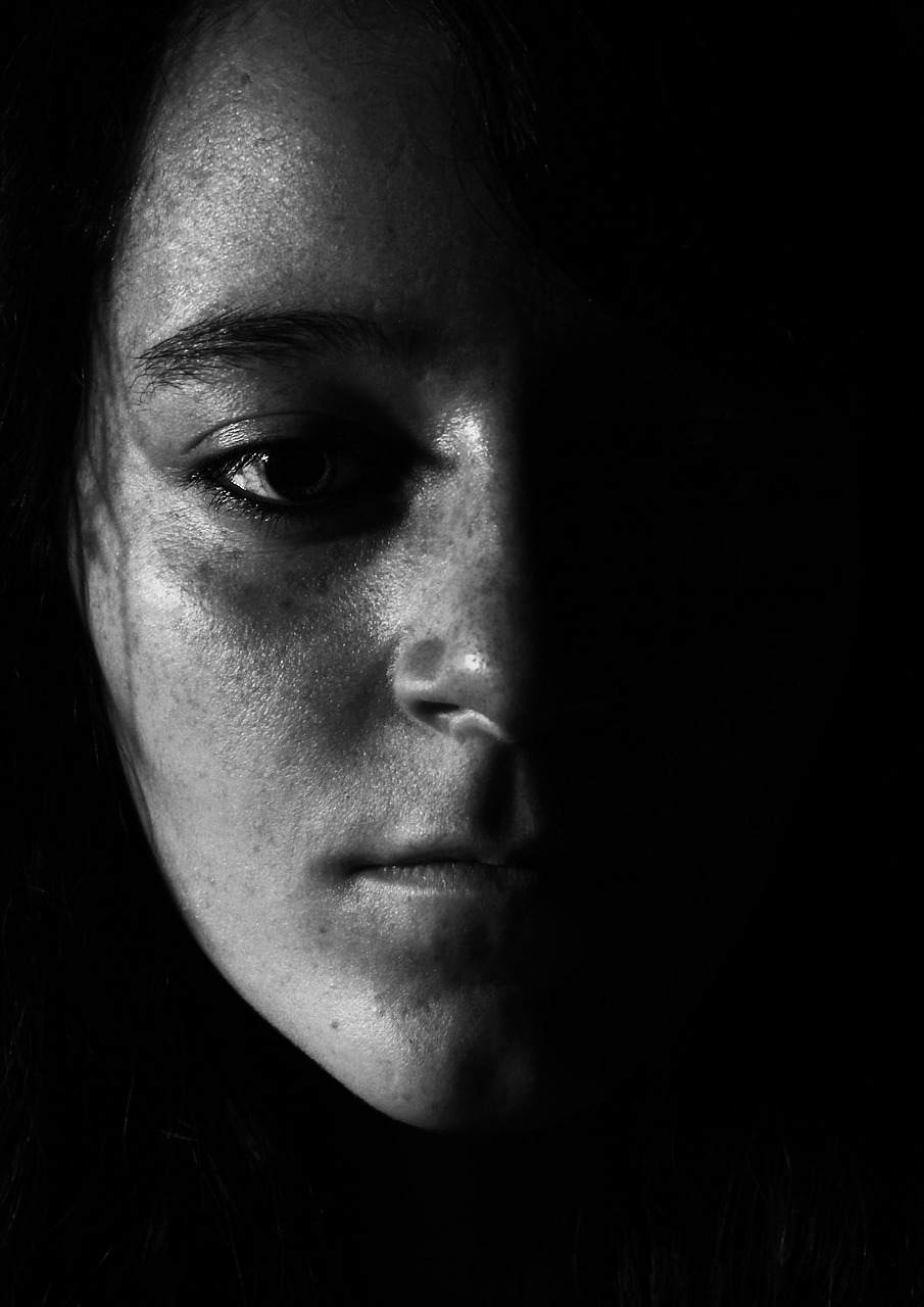 girl eye dark free photo