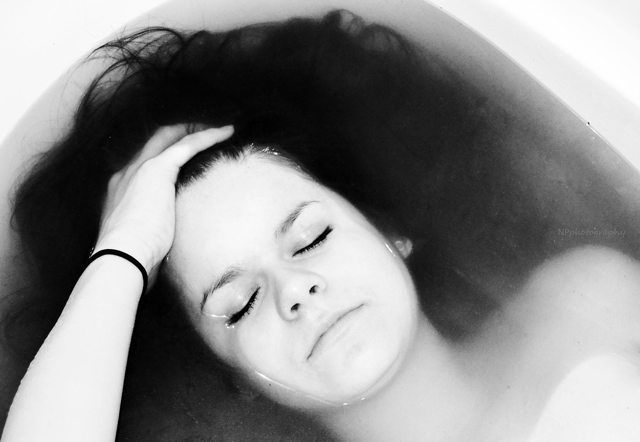 girl bath black and white free photo