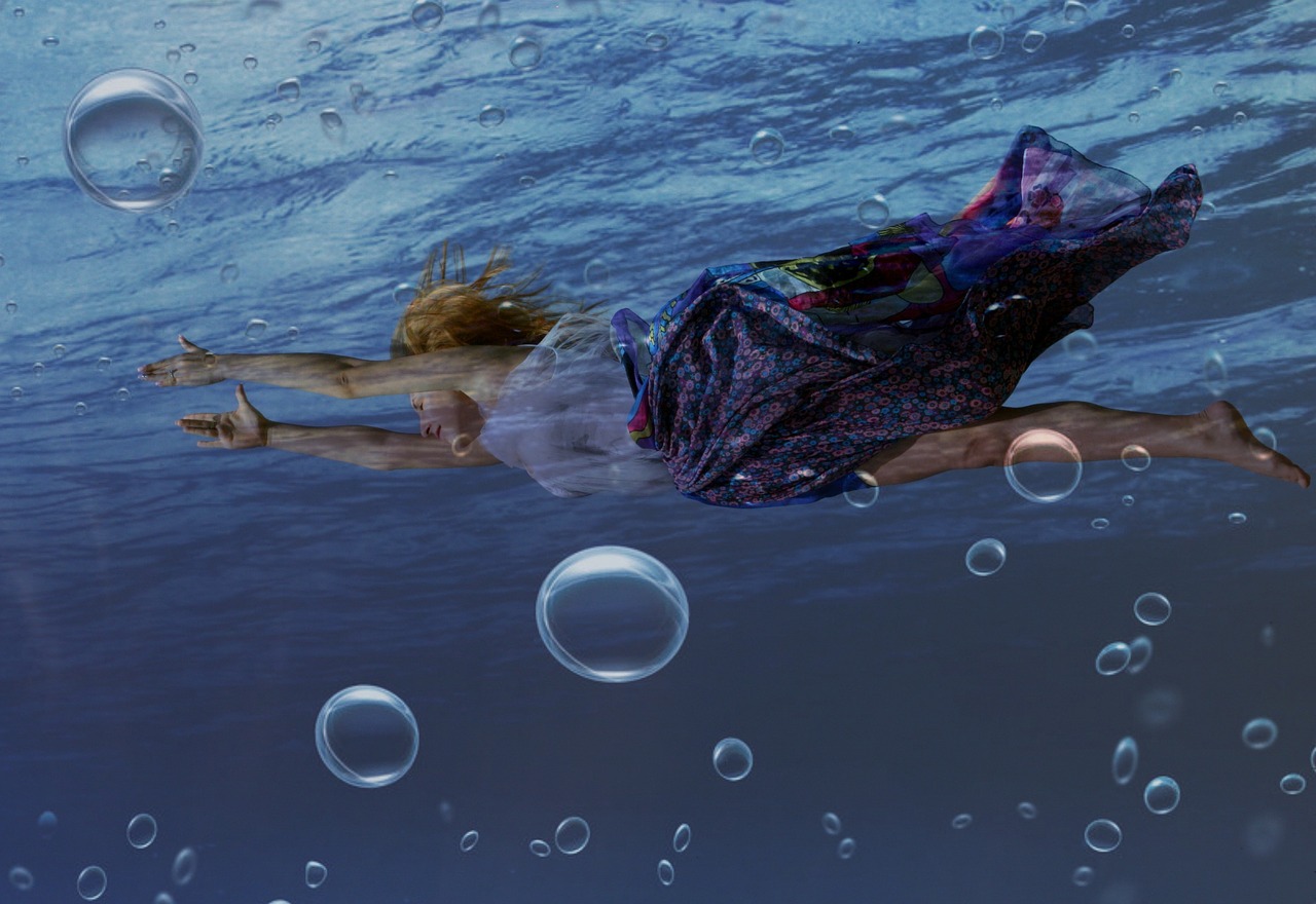 girl underwater mermaid free photo