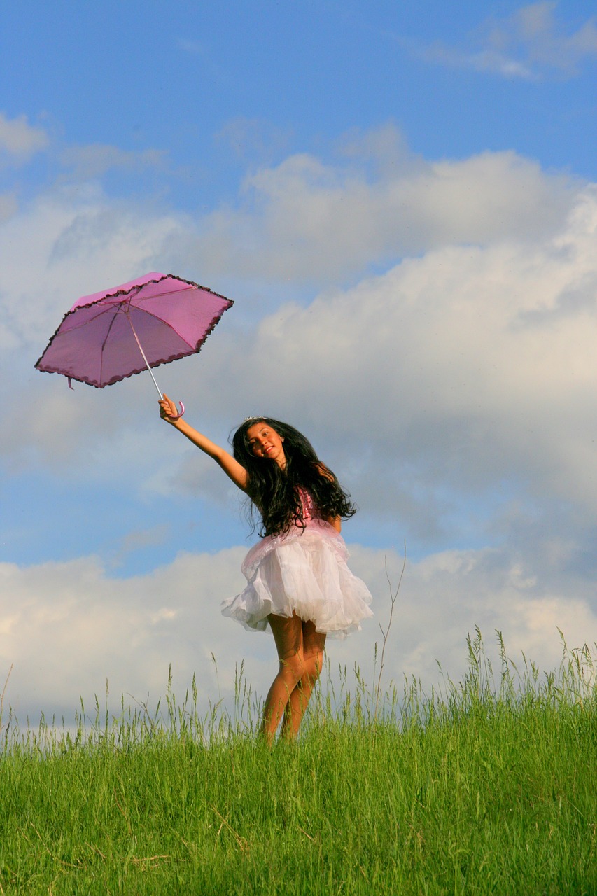 girl umbrella princess free photo