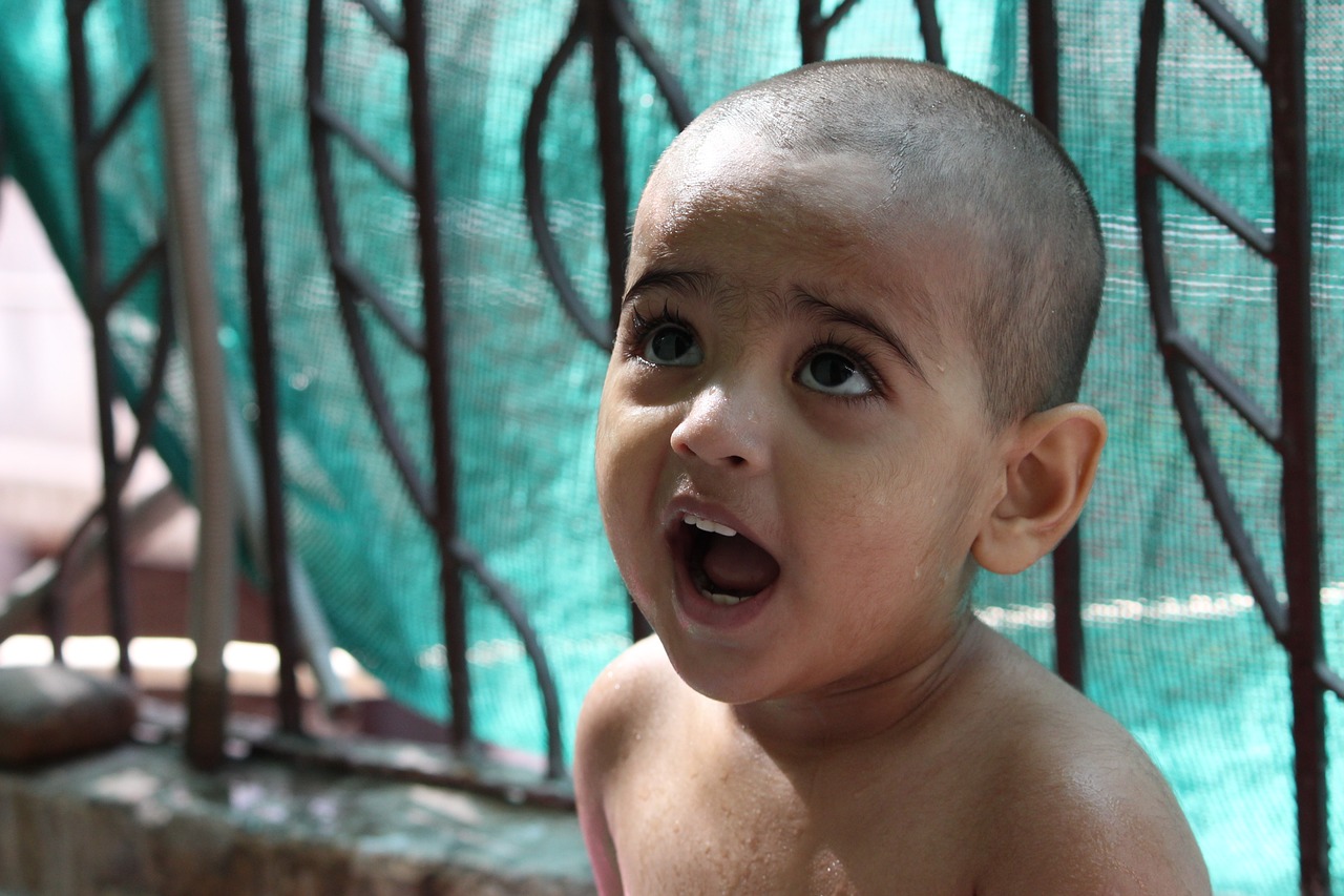 girl child bathing smiling free photo