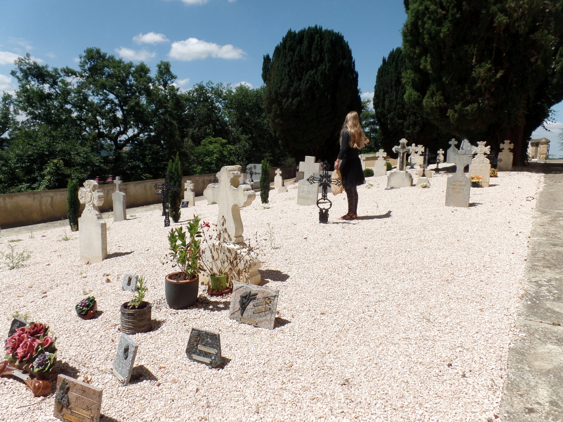 cemetery tombs ceramic flowers free photo