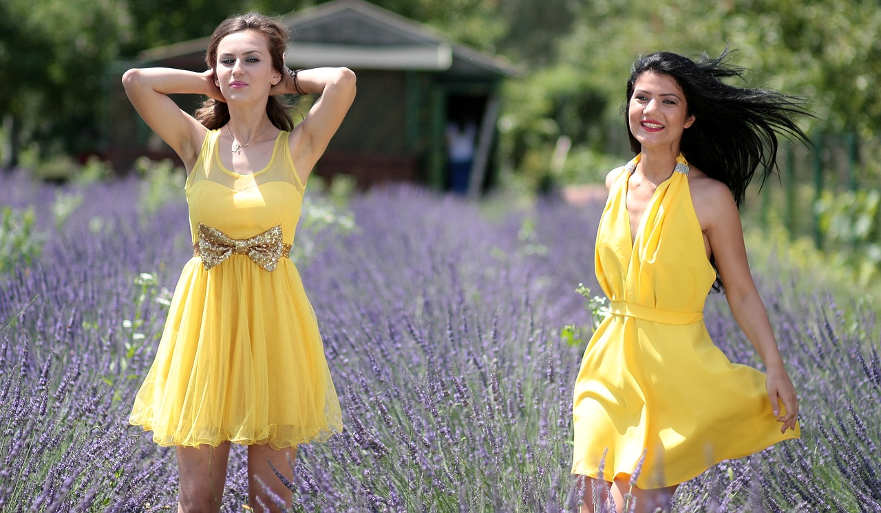 girls lavender two free photo