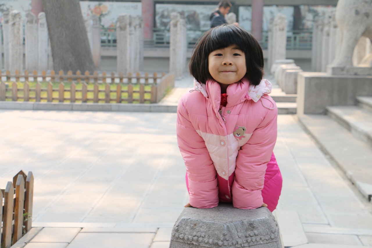 girls photo pier child free photo