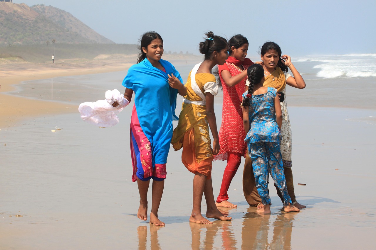 girls beach india free photo