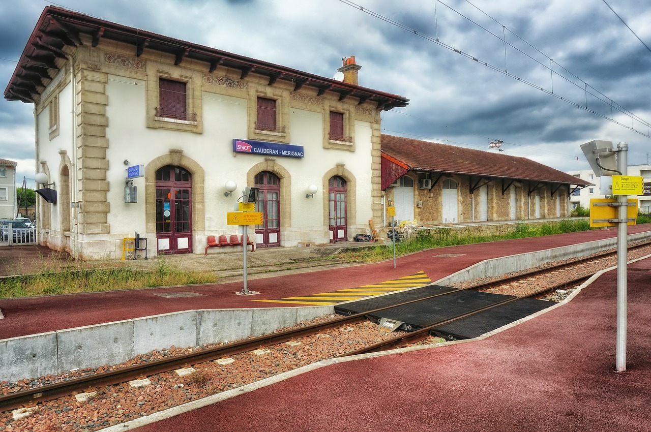 gironde france train station free photo