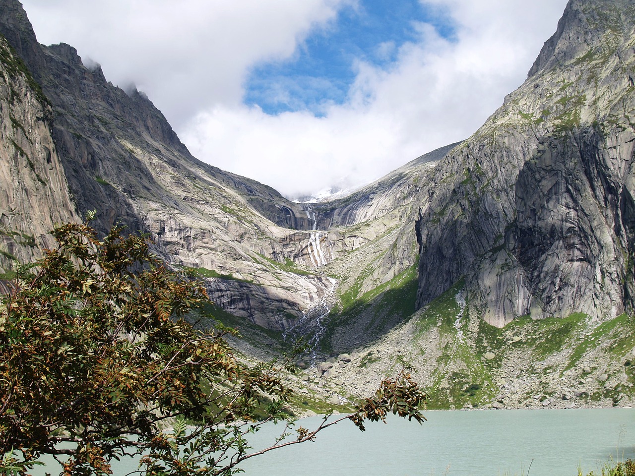glacial valley lake free photo
