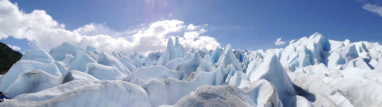 glaciar perito moreno ice formation free photo
