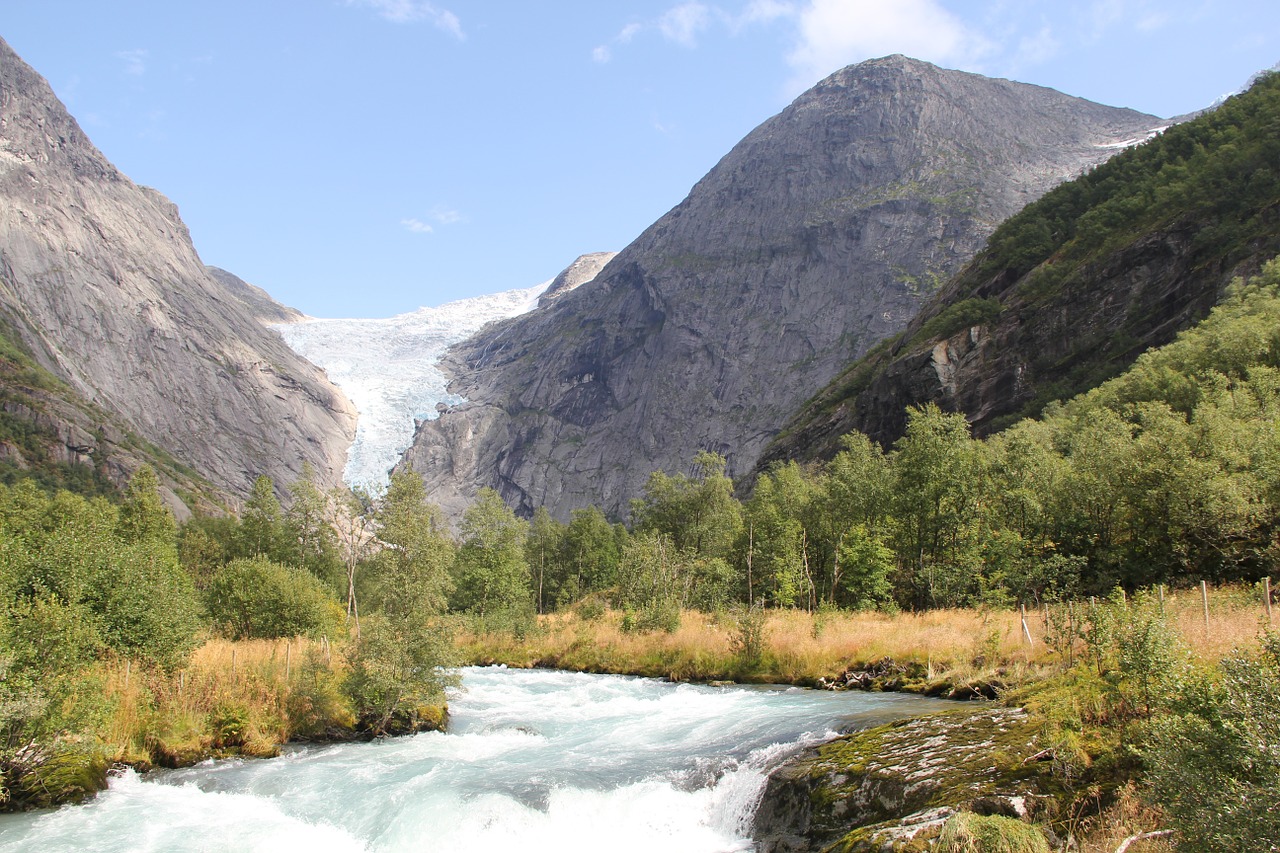 glacier norway summer free photo