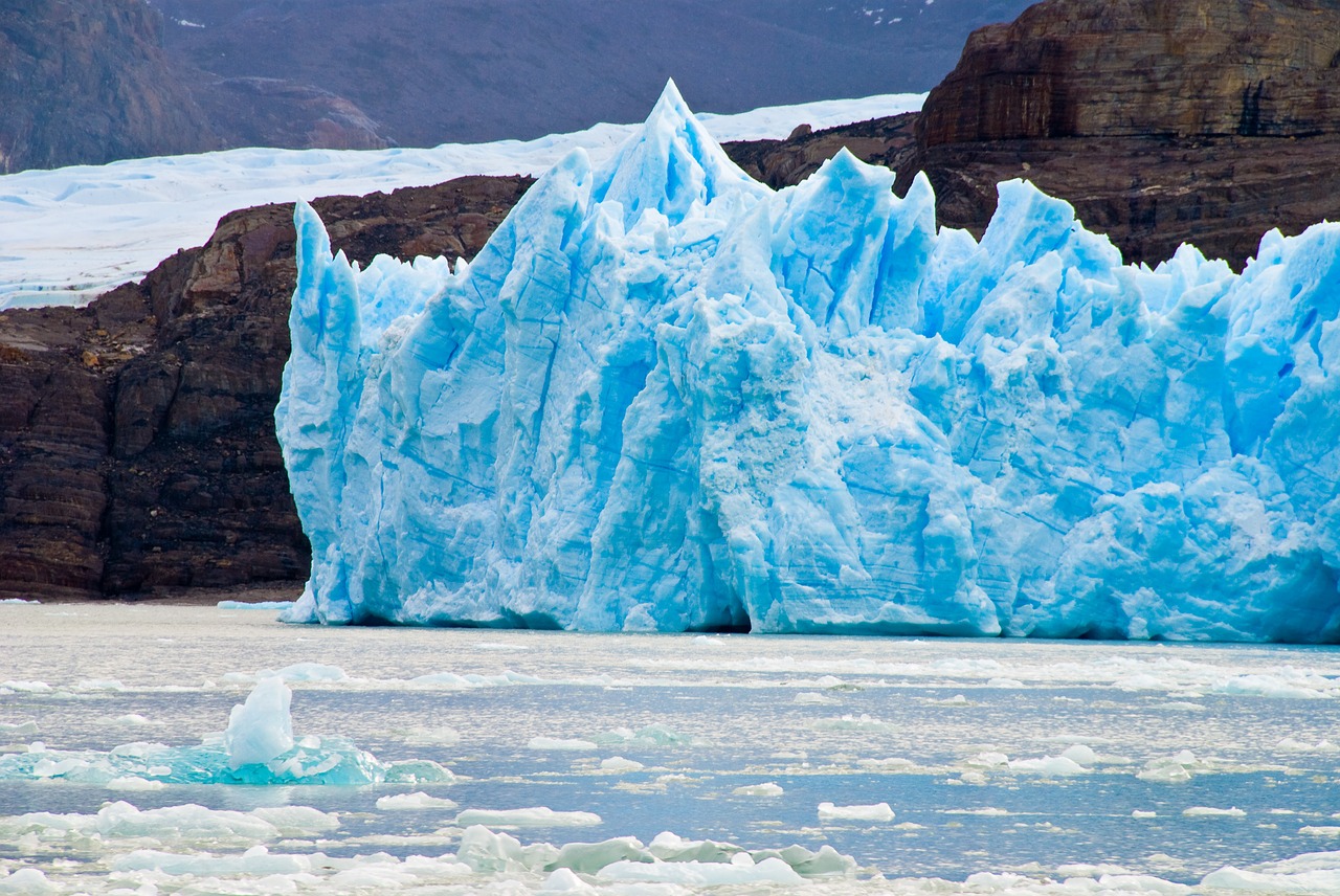 glacier patagonia ice free photo