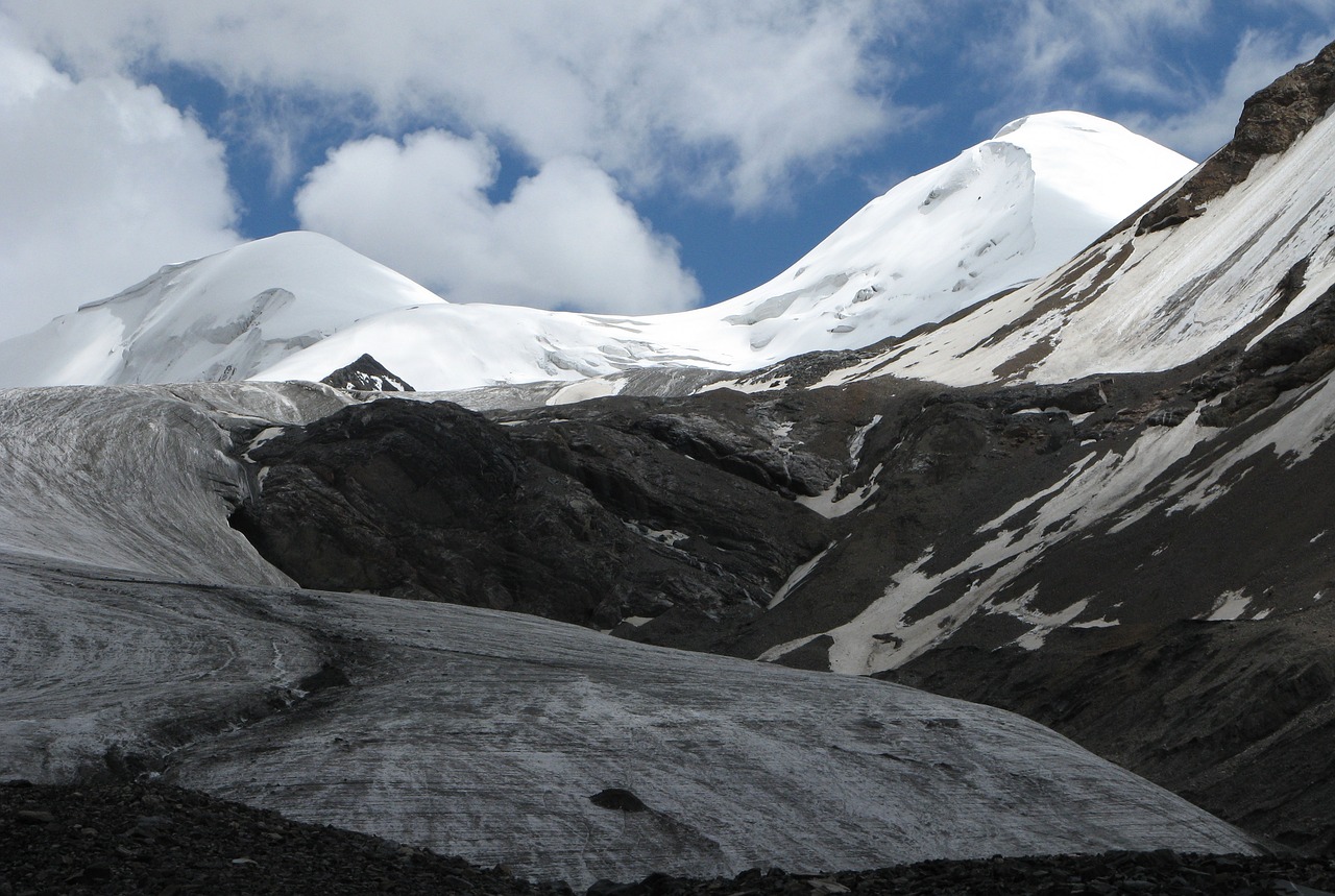 glacier kyrgyzstan snow free photo