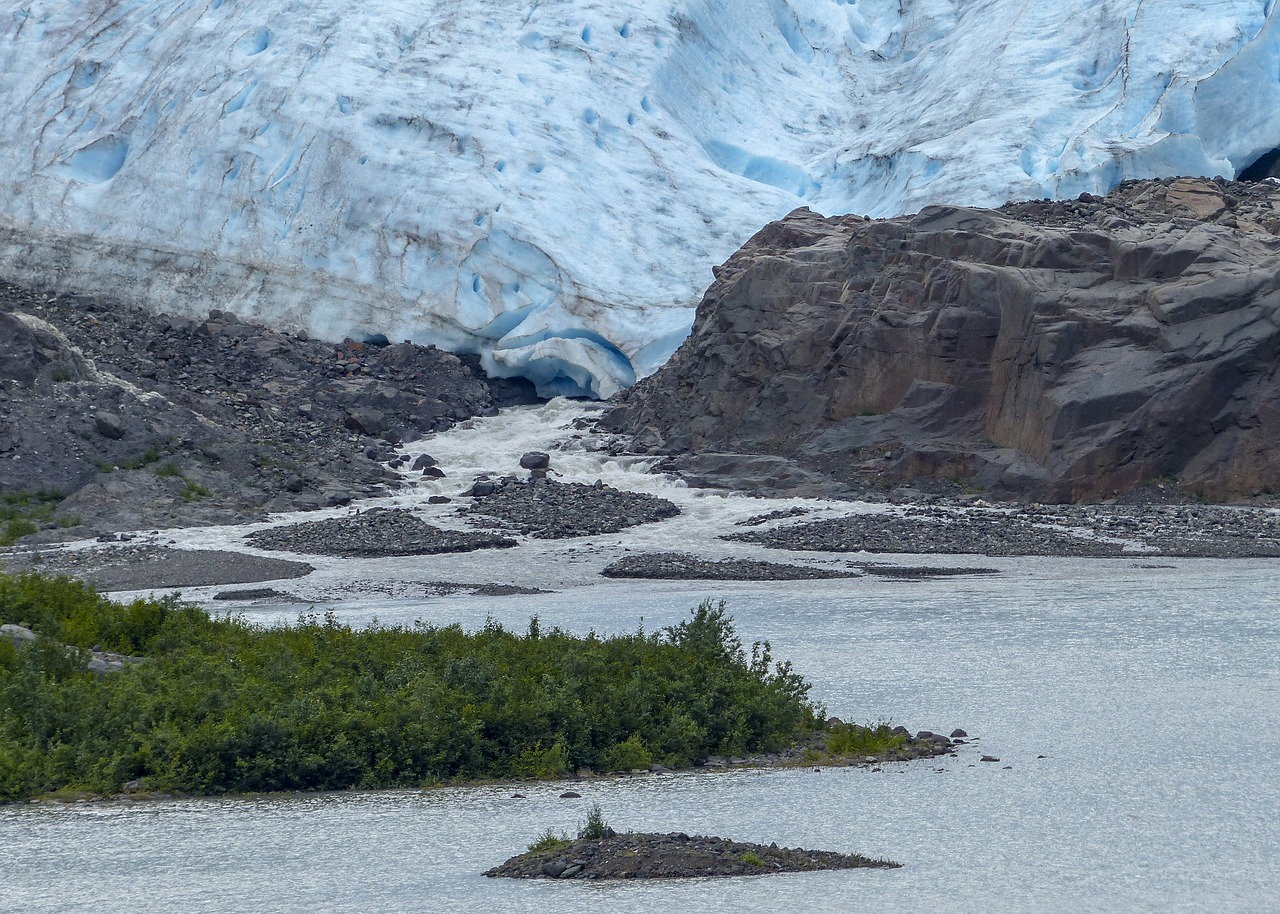 glacier  melting  ice free photo