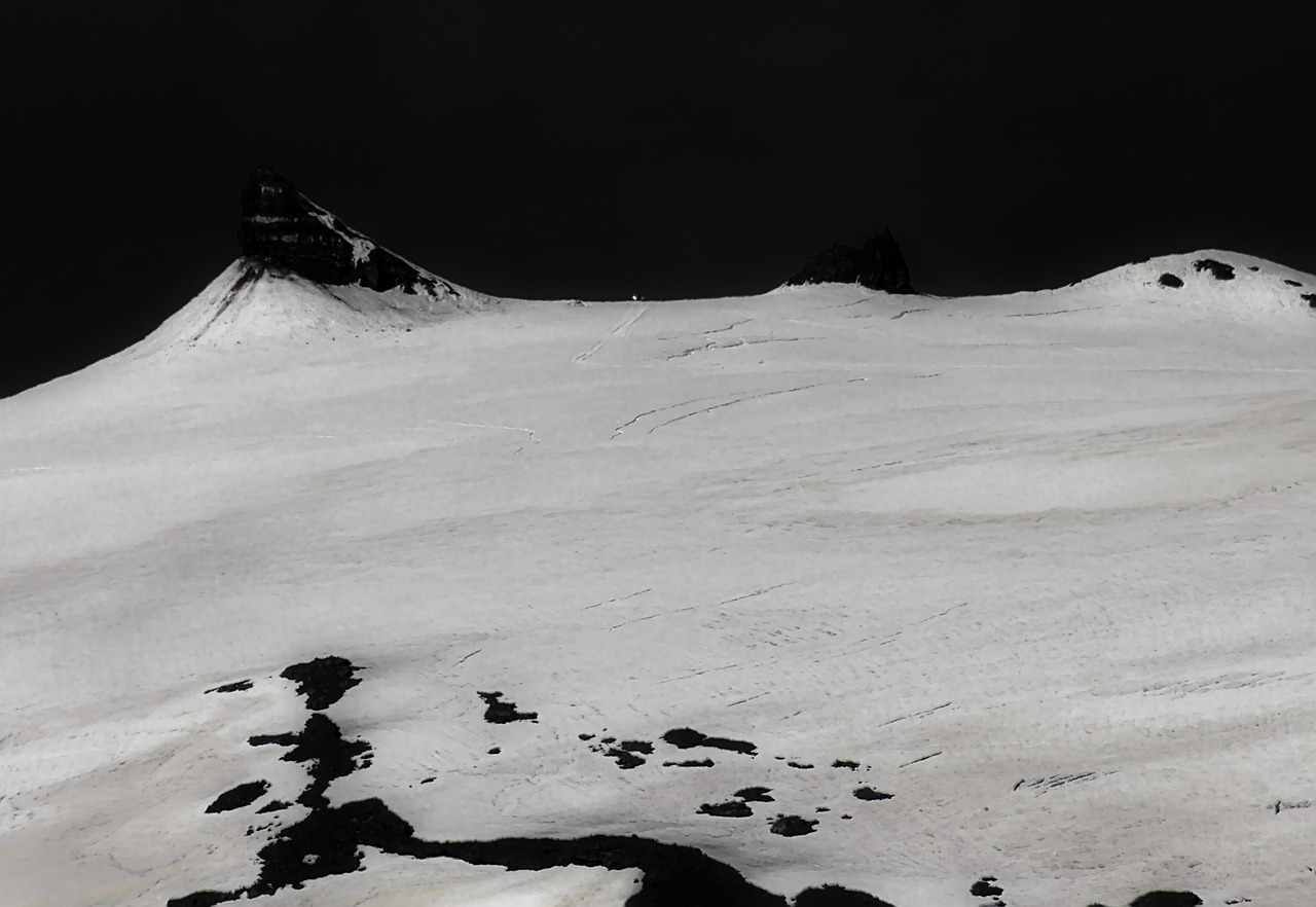 glacier volcano snow free photo