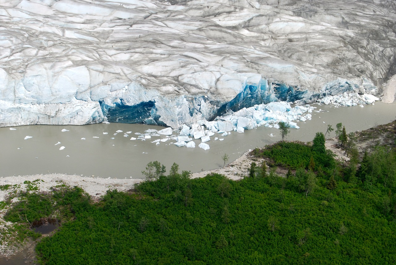 glacier alaska snow free photo