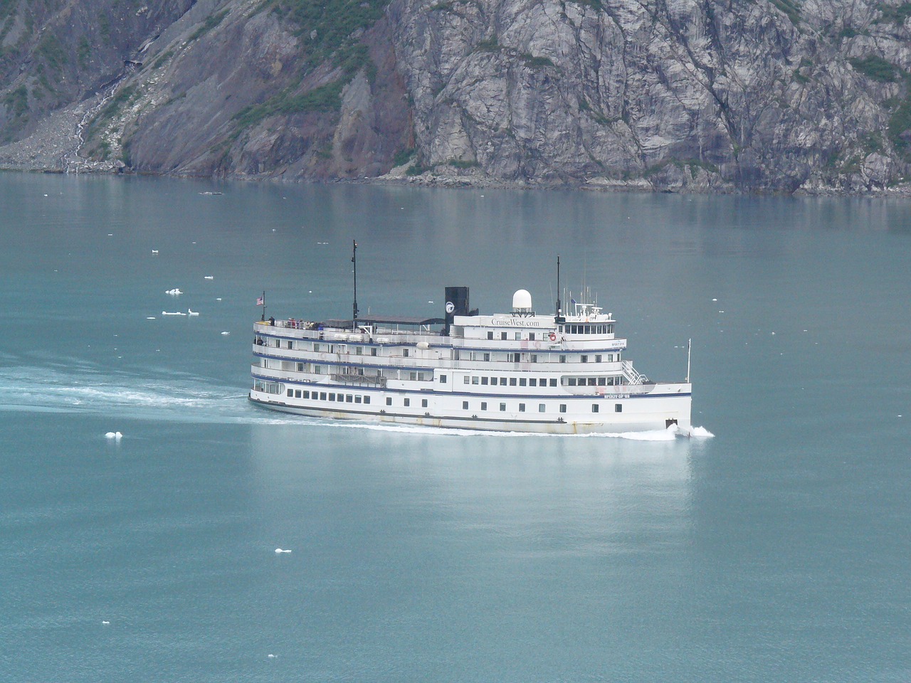 glacier bay alaska ferry free photo