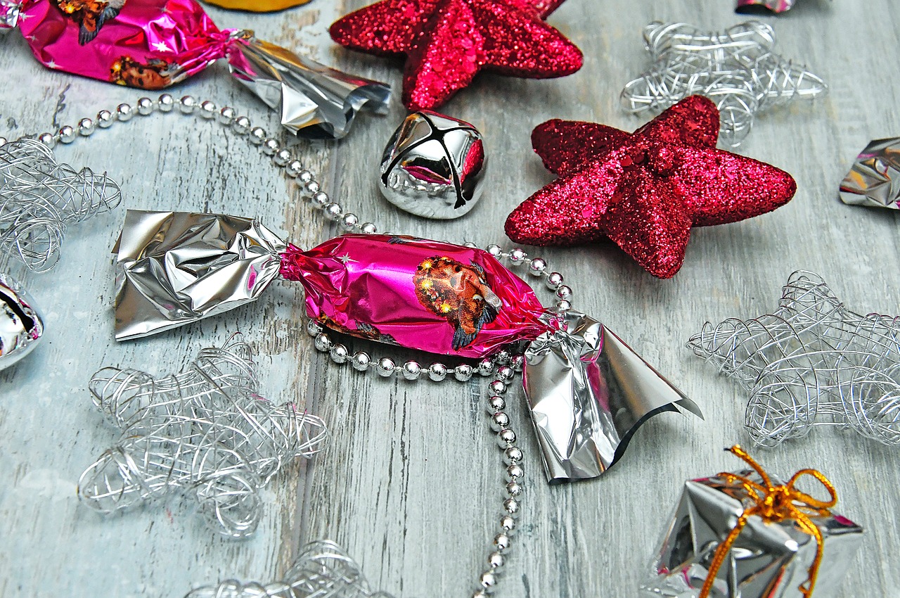 glamour  christmas  ornament free photo