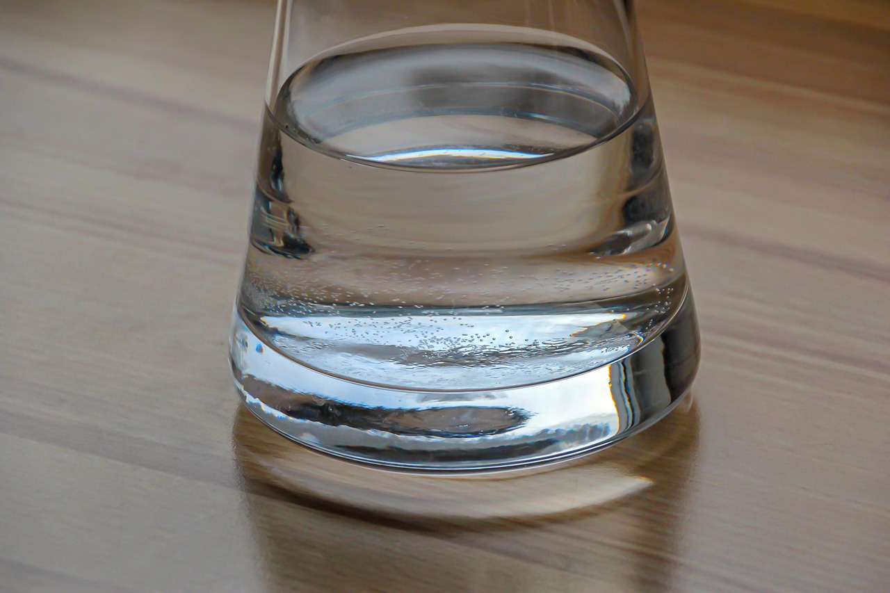 glass  water  filling free photo