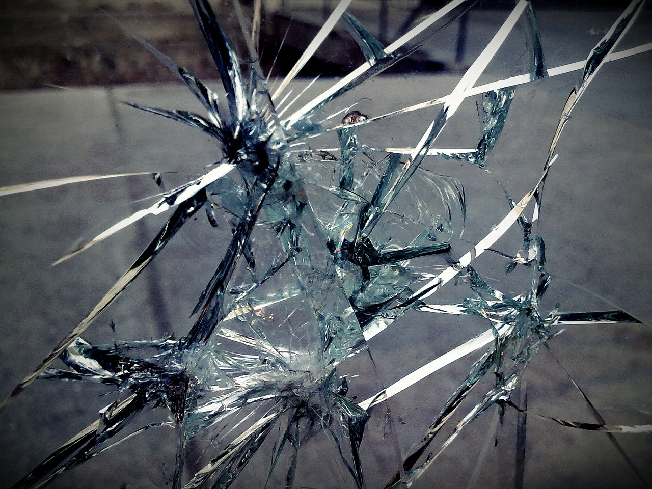 glass broken break free photo