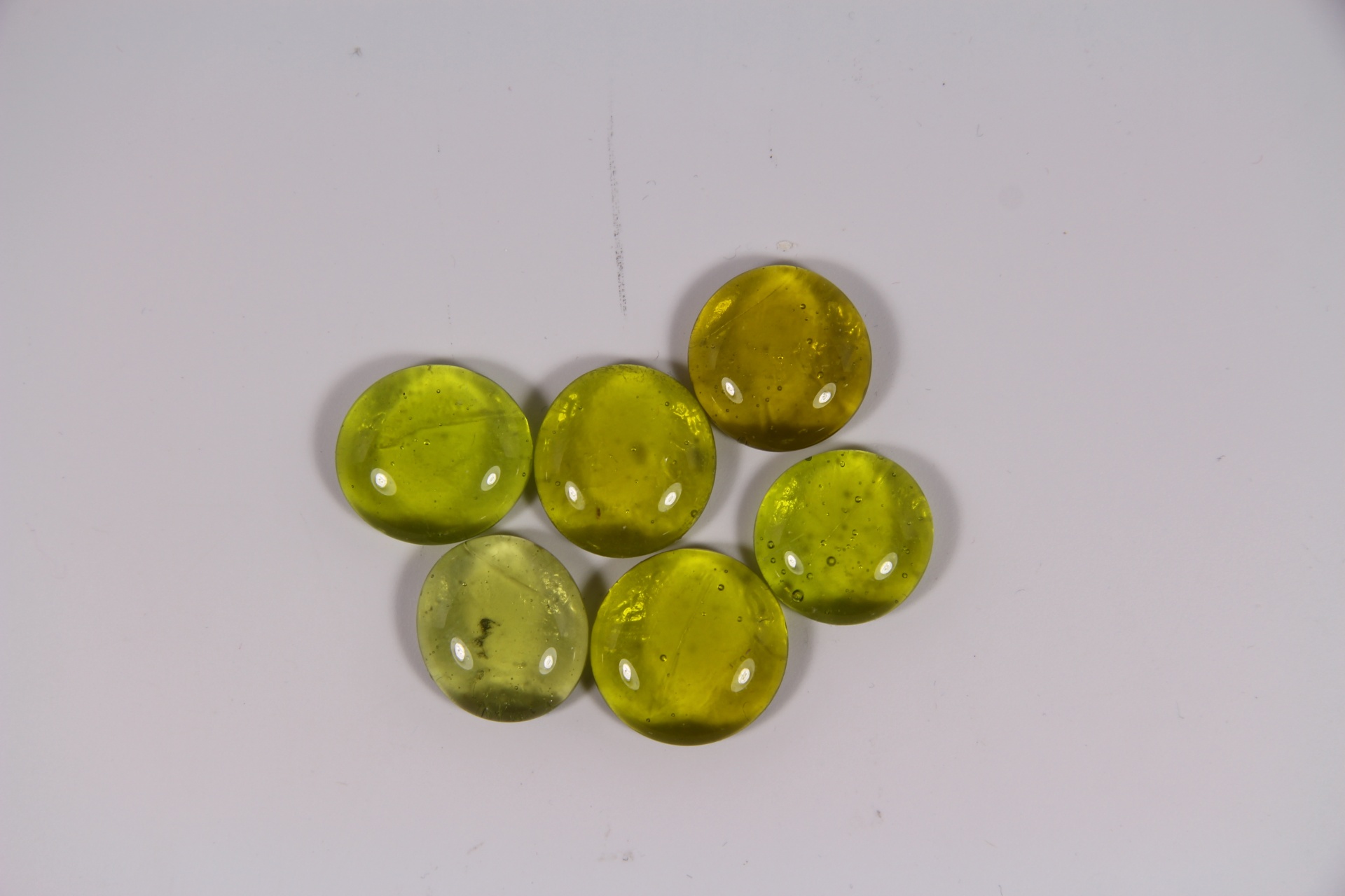 glass beads yellow free photo