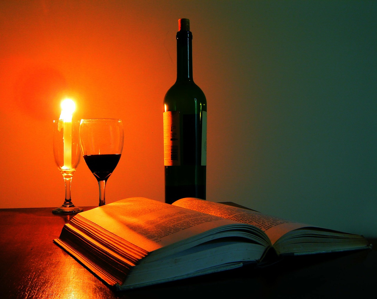 glass of wine book candle free photo