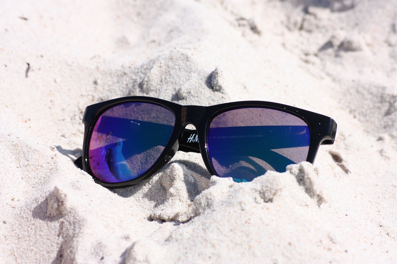 glasses sunglasses beach free photo