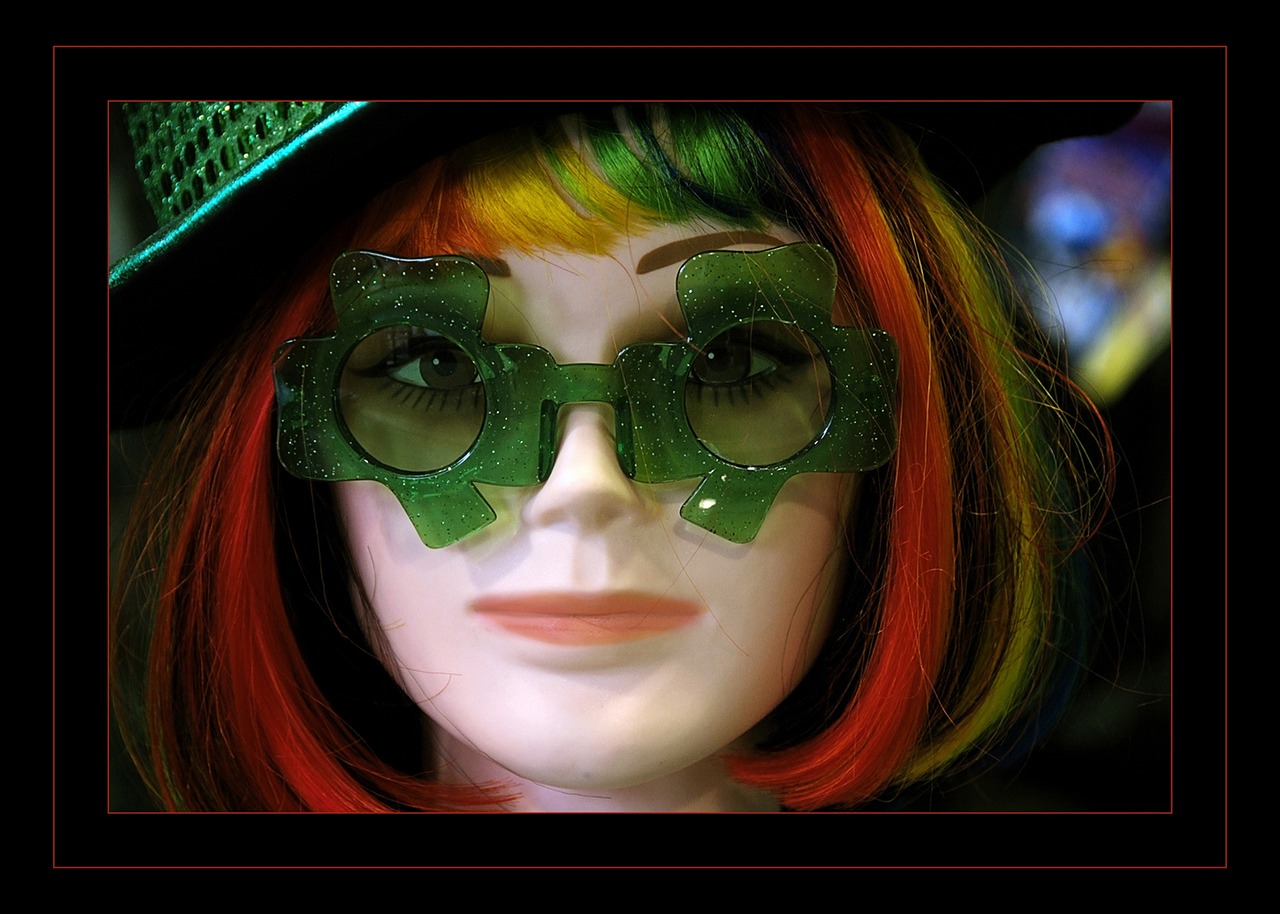 glasses art woman free photo