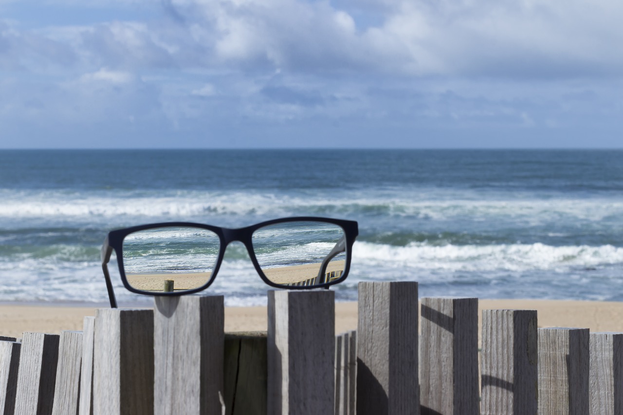 glasses eyeglasses beach free photo