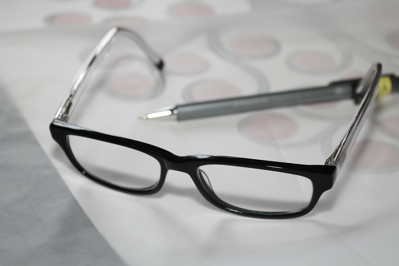 glasses reading glasses study free photo