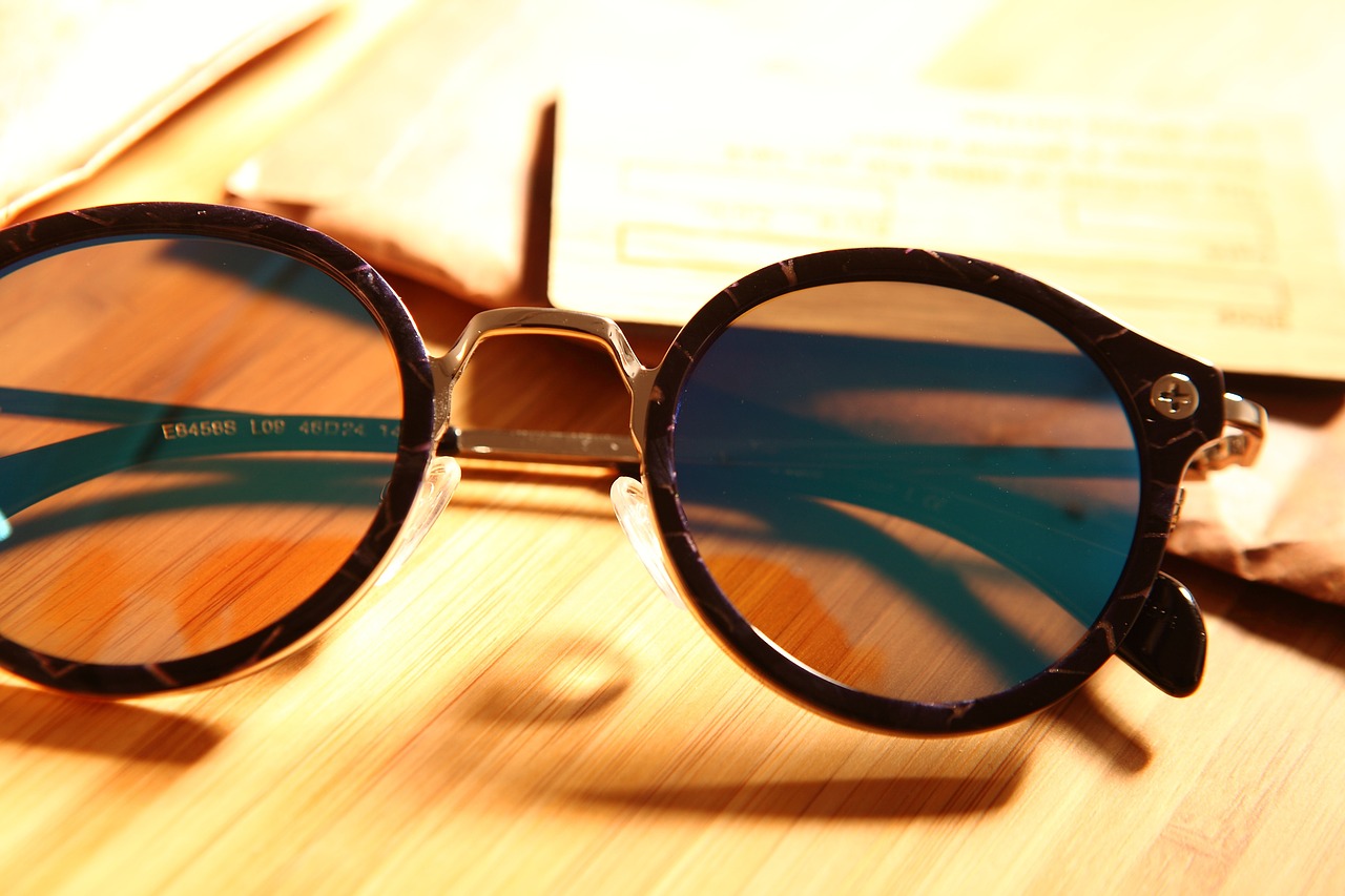 glasses sunglasses plank free photo