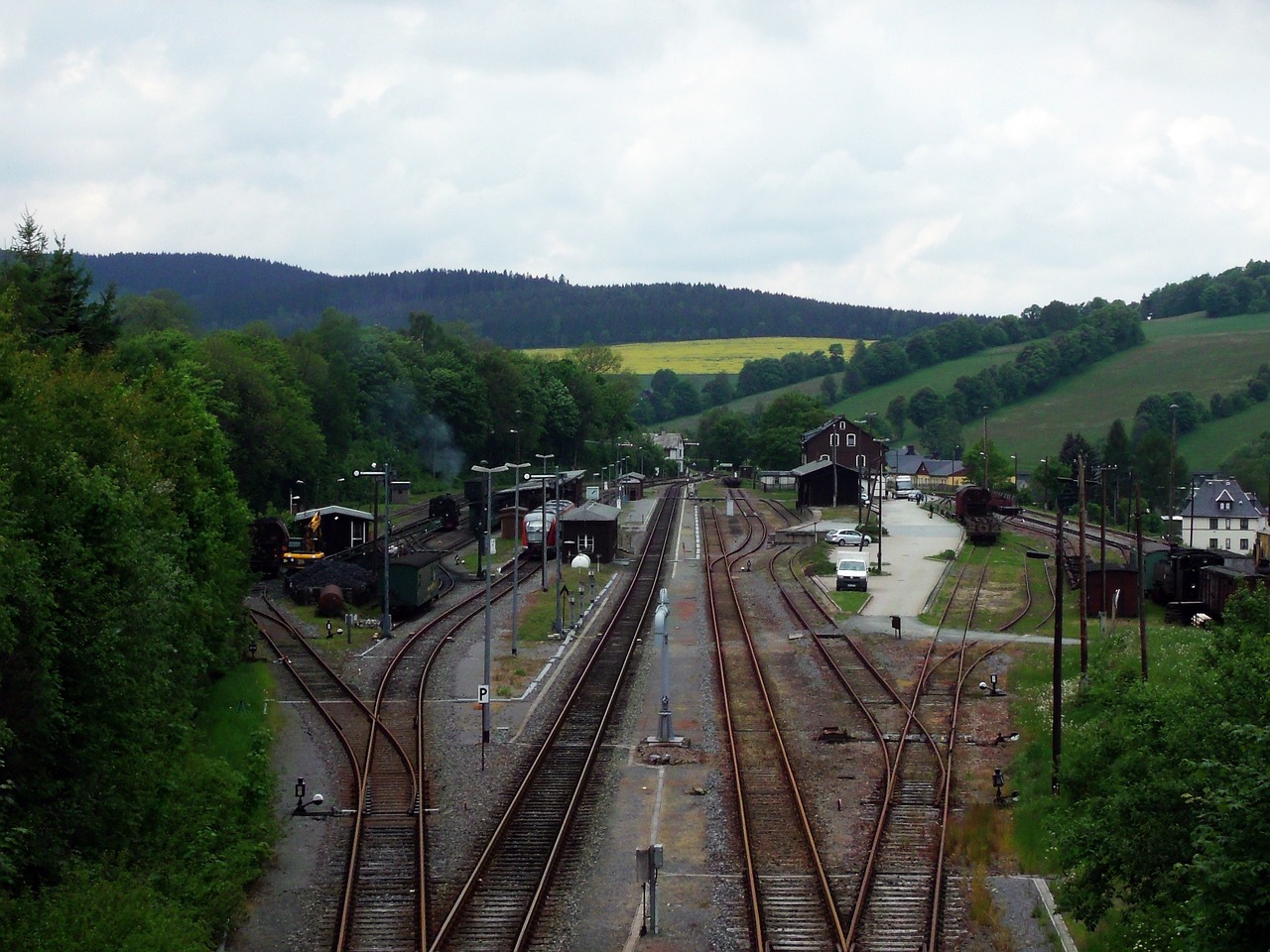 gleise train small gauge railway free photo