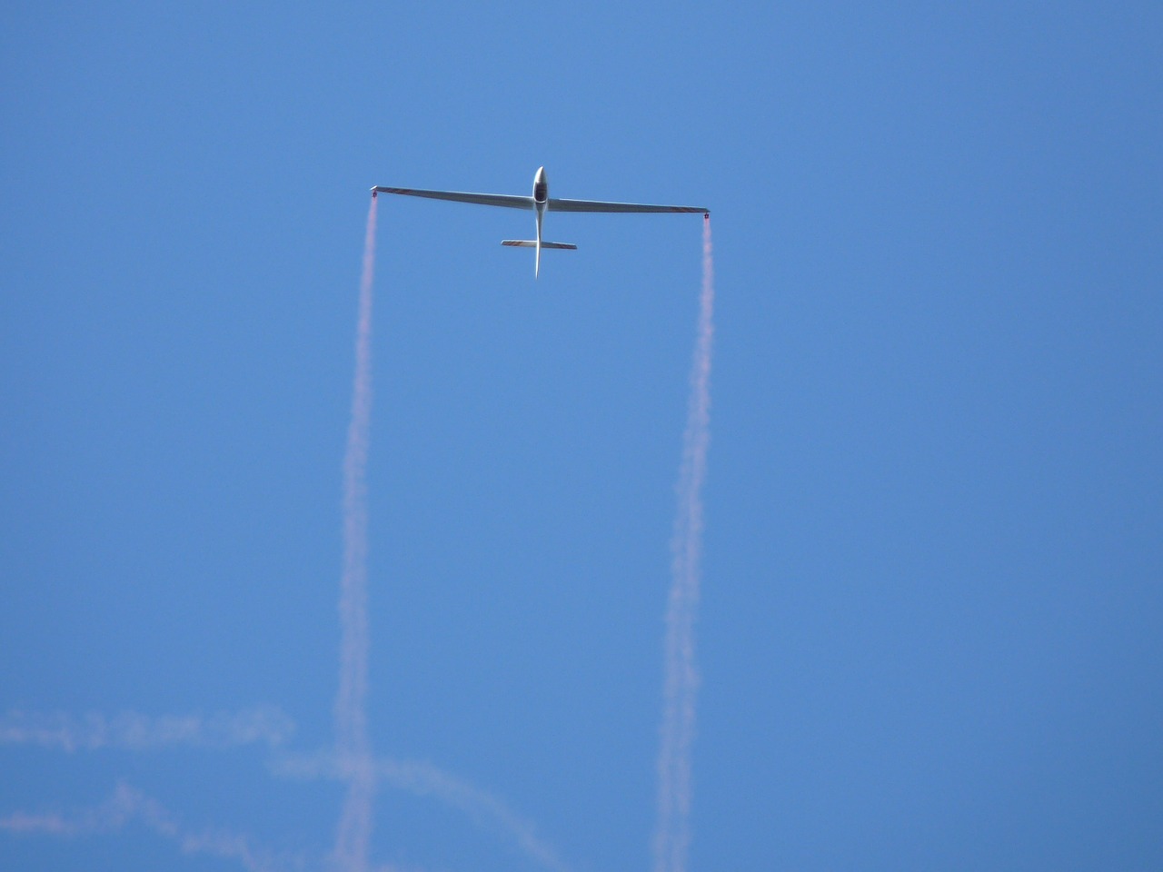 glider aircraft stunt free photo