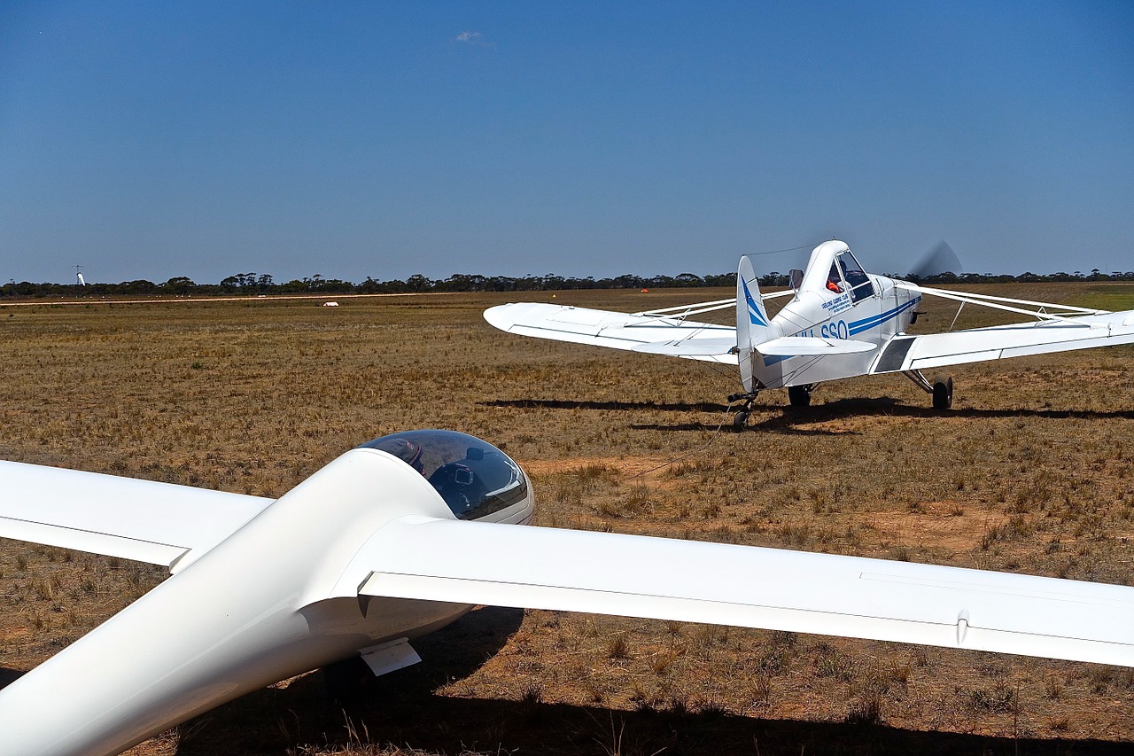 glider takeoff flight free photo