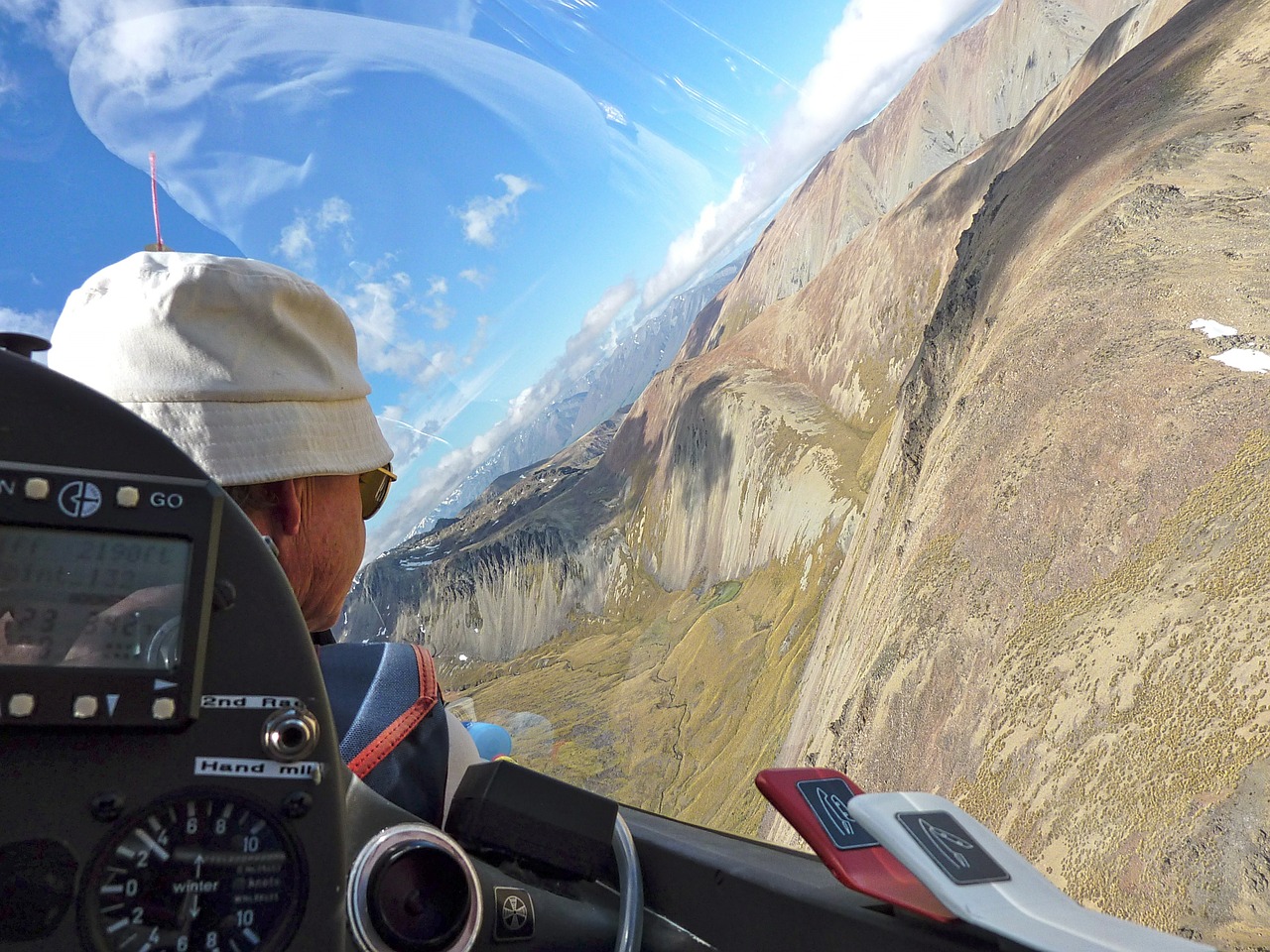 glider mountains view free photo