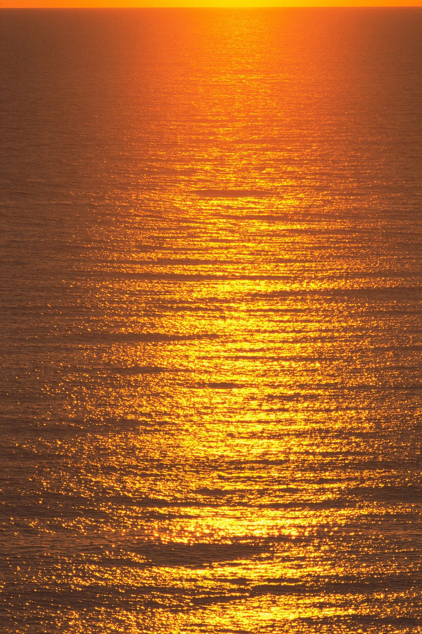 glow sea sunset free photo
