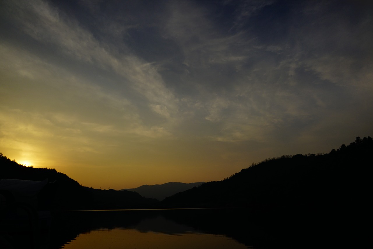 glow lake sunset free photo