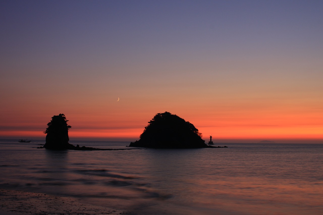 glow  sea  sunset free photo