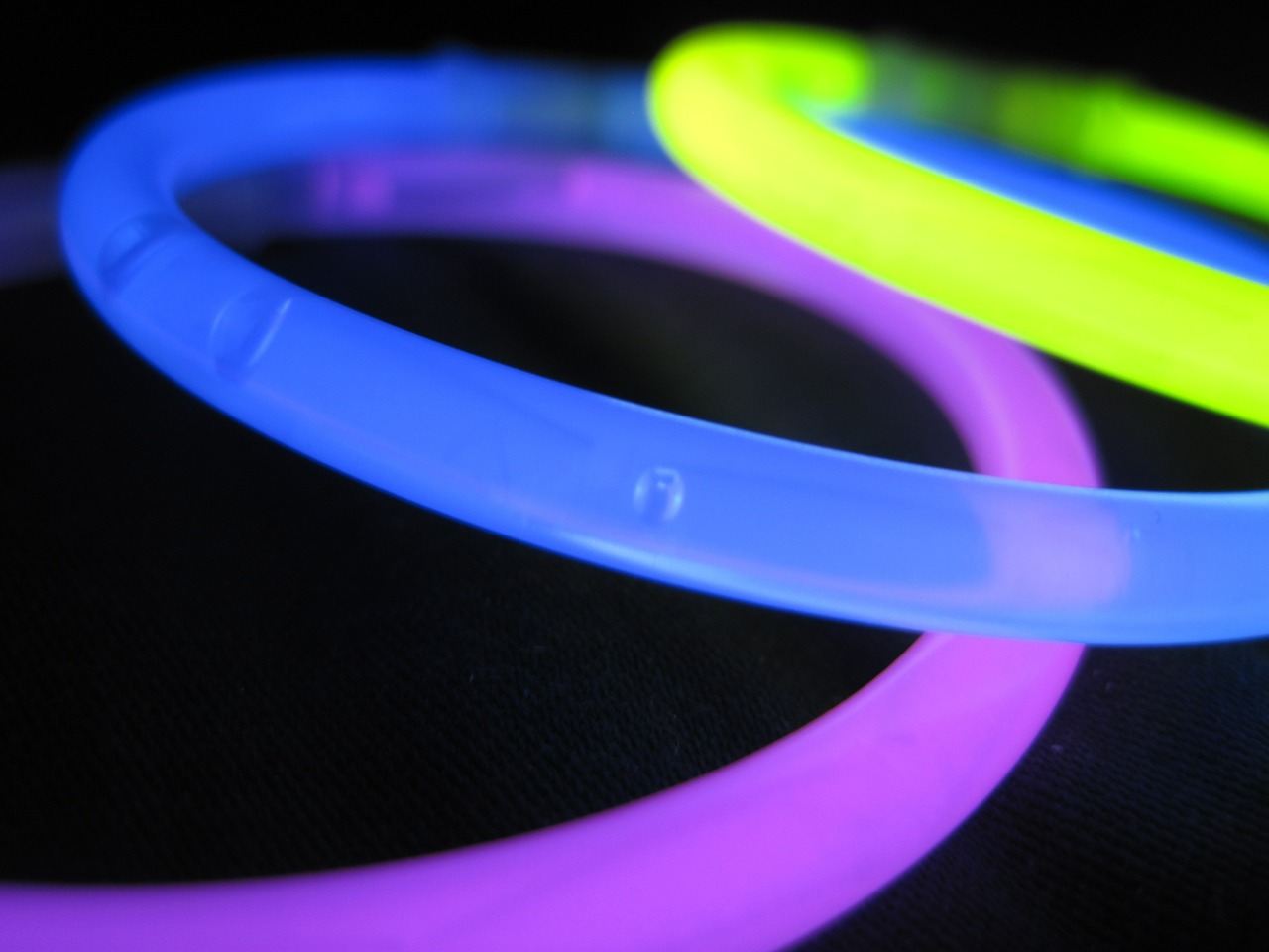 glow stick light color free photo