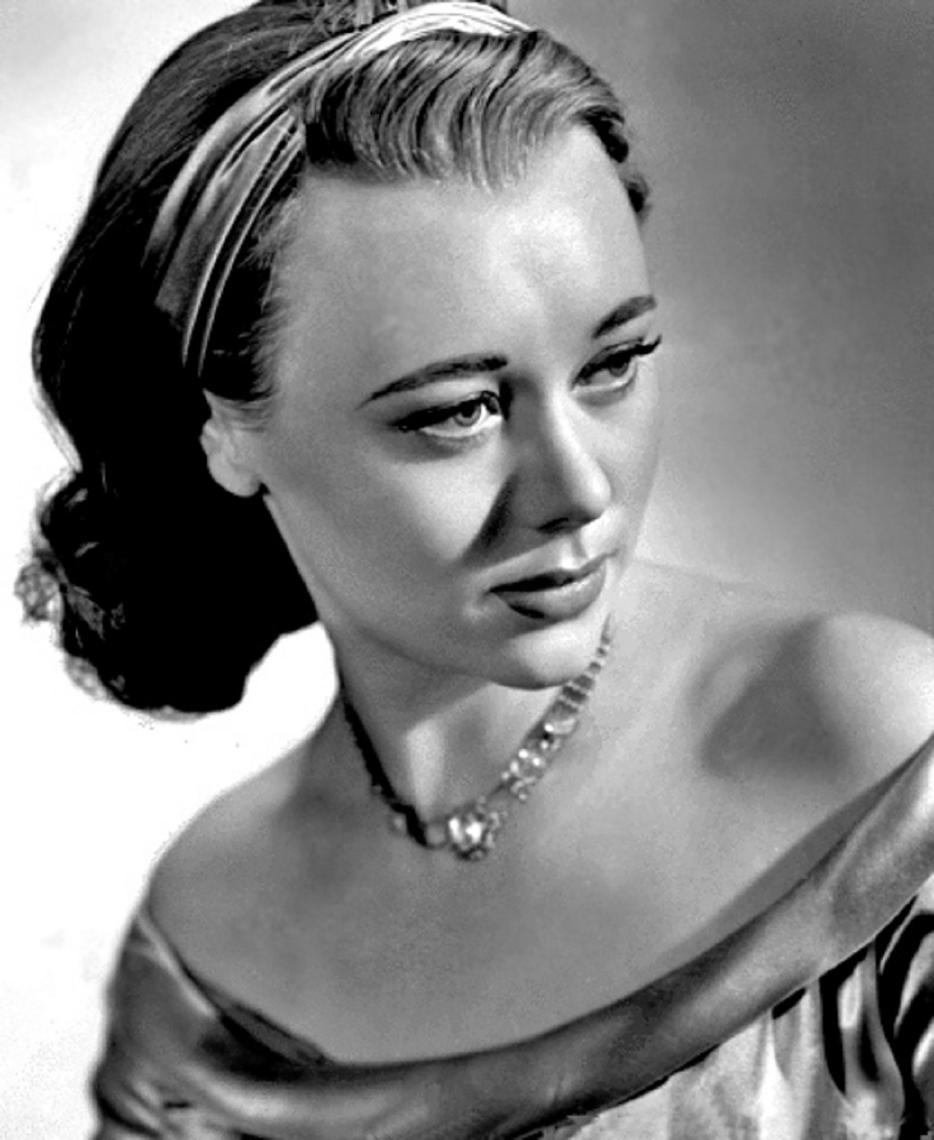 glynis johns actress stage free photo