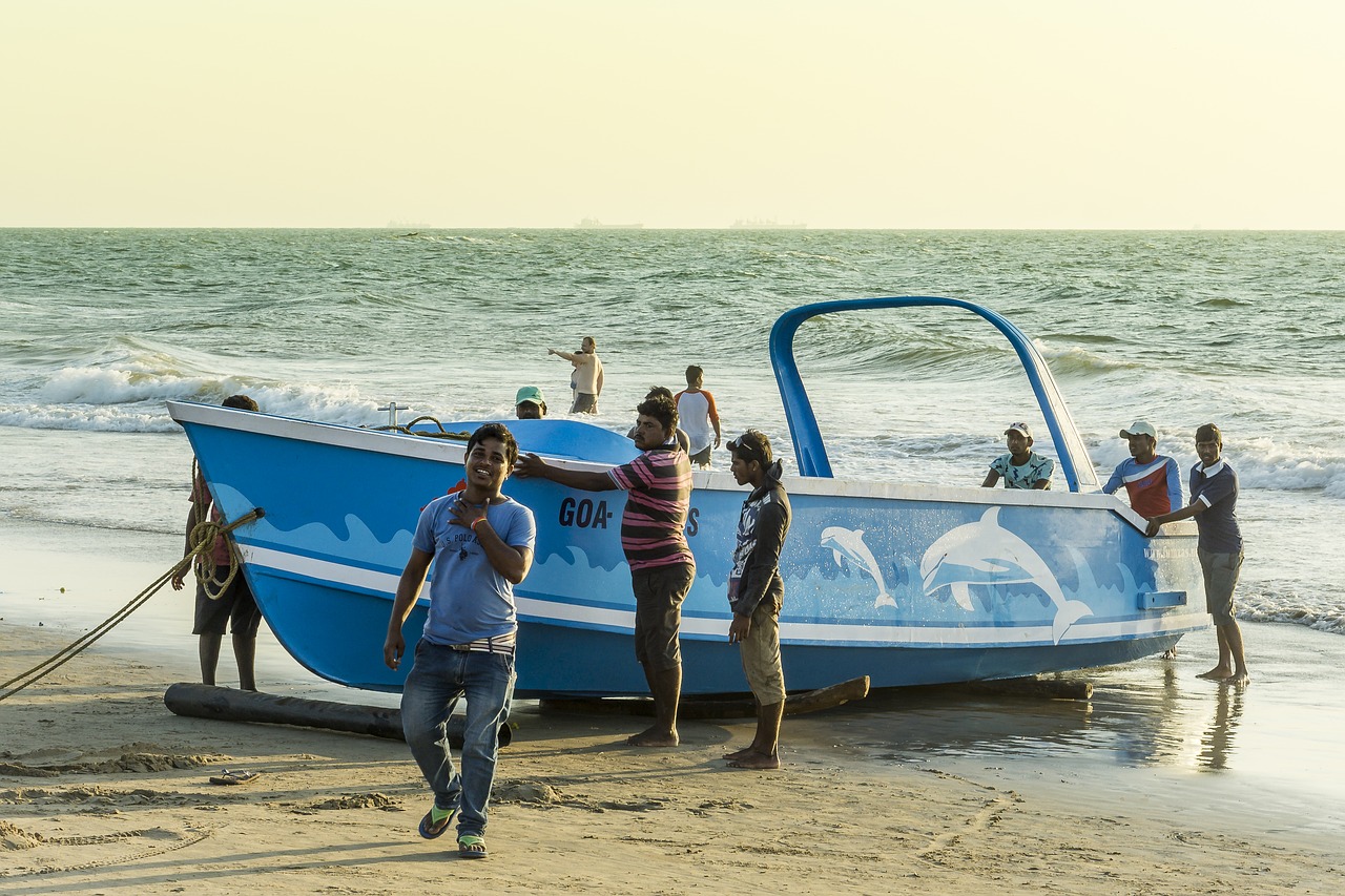 goa ocean boot free photo