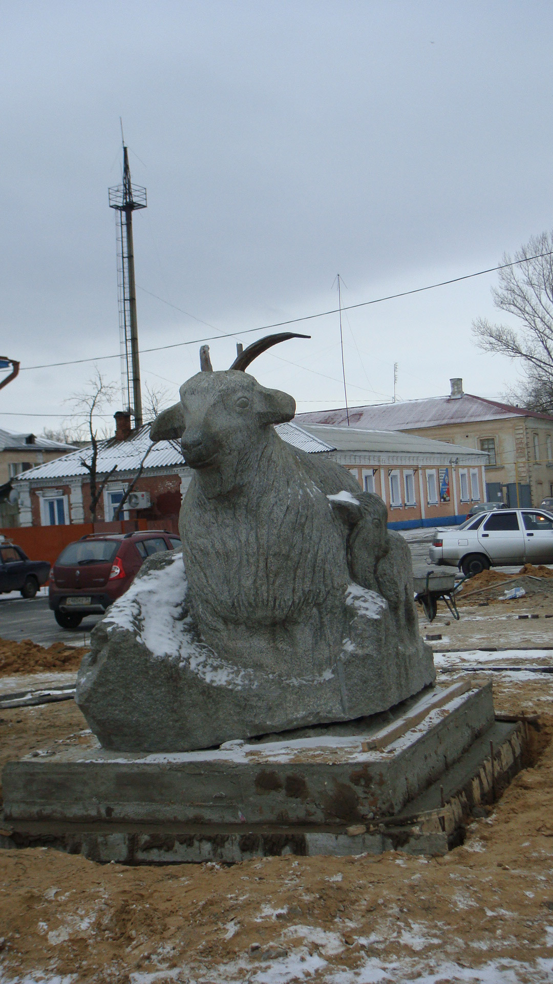 goats monument goats sculpture goats monument free photo