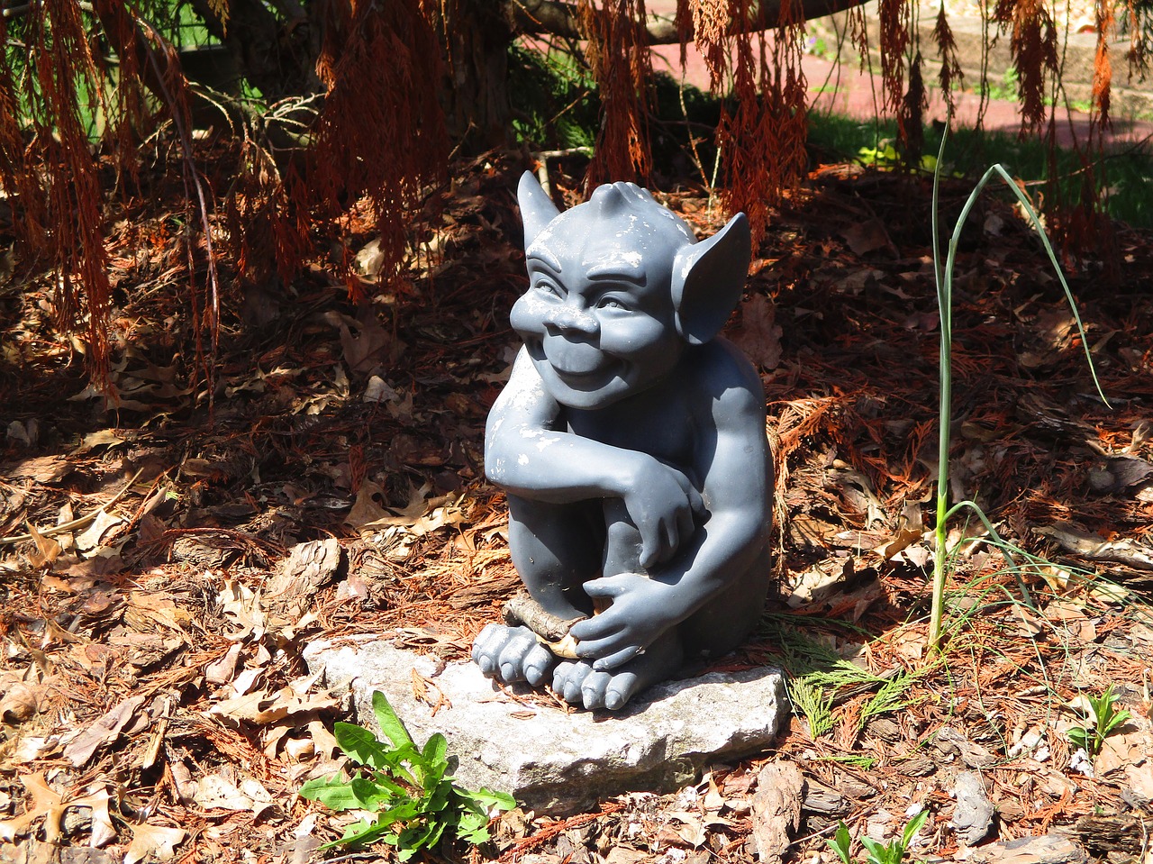 goblin gargoyle sculpture free photo