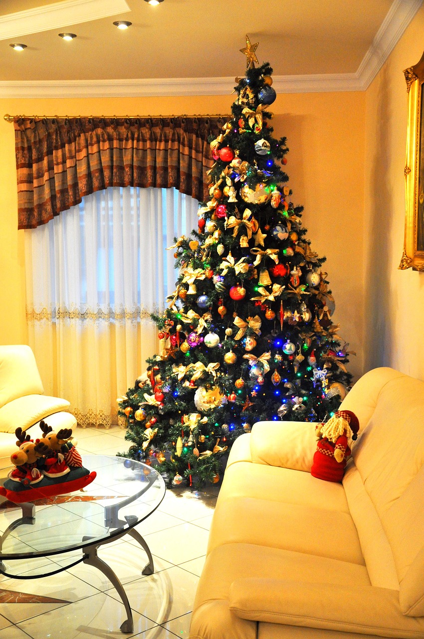 god christmas hotel free photo